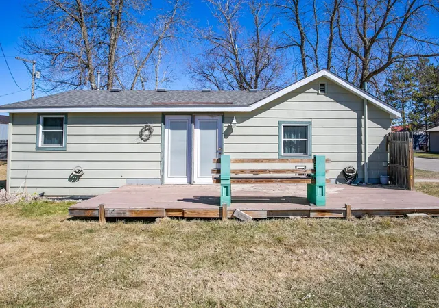 image of 11 2nd Ave Se, Remer, MN 56672 | MLS# 7058565