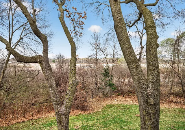 Homes for sale in Shoreview, MN | 818 Sherwood Rd, Shoreview, MN 55126 | MLS# 7058687