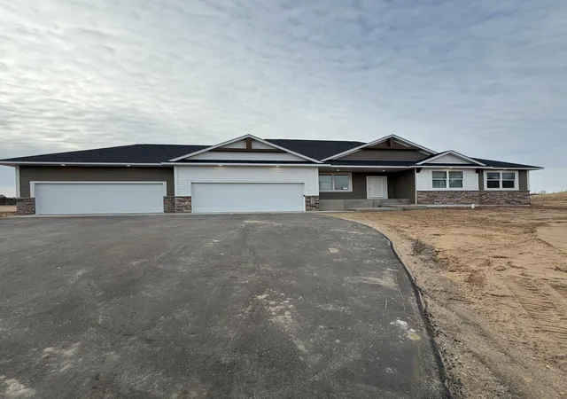 Photo 1 of Single family home for sale at 3712 Royal Lytham Ct #930, Brainerd, MN 56401 | MLS# 7058691 | Listing updated on 2026-09-12