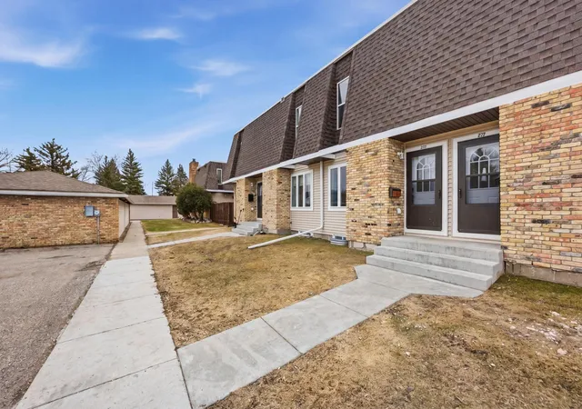 Homes for sale in West Fargo, ND | 239 12 1/2 Ave E, West Fargo, ND 58078 | MLS# 7058726