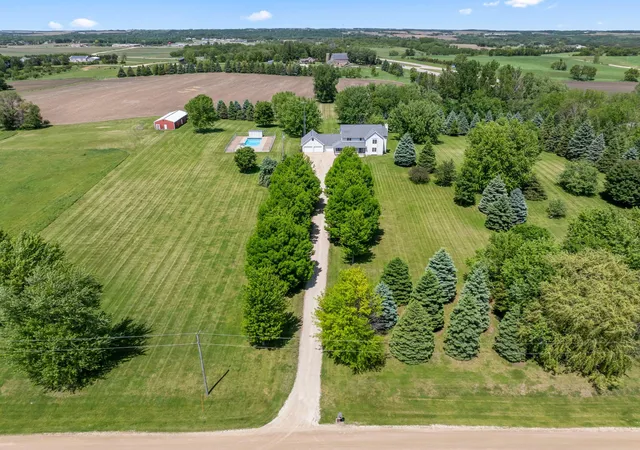 Homes for sale in Oronoco, MN | 4141 90th St Nw, Oronoco, MN 55960 | MLS# 7058740