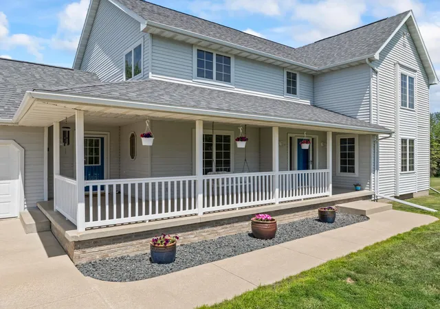 Photo 3 of Single family home for sale at 4141 90th Street NW, Oronoco, MN 55960 | MLS# 7058740 | Listing updated on 2026-08-17