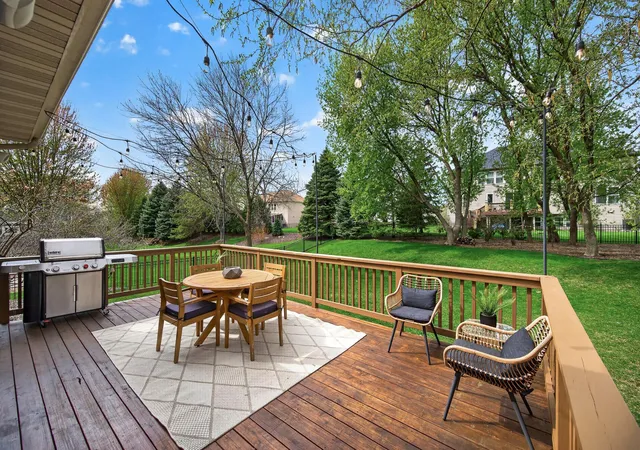 3rd image of 2344 Fieldstone Curv, Saint Paul, MN 55129 | MLS# 7058772
