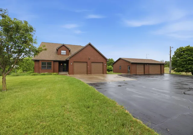 Homes for sale in Dassel, MN | 20252 728th Ave, Dassel, MN 55325 | MLS# 7058798