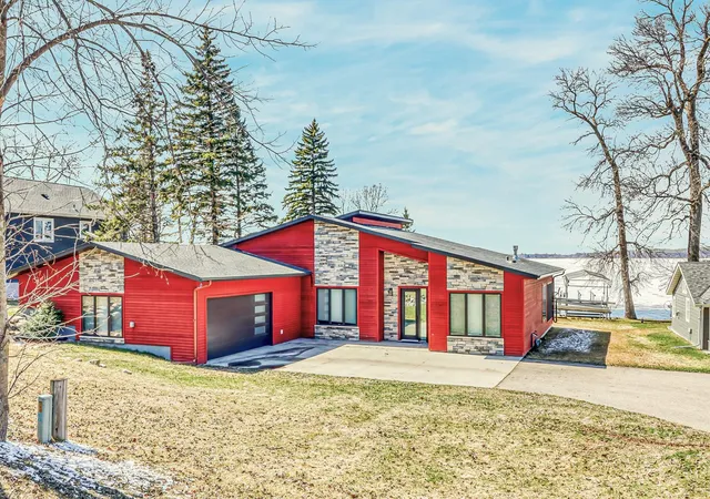 Homes for sale in Audubon, MN | 14184 Tradewinds Rd, Audubon, MN 56511 | MLS# 7058824