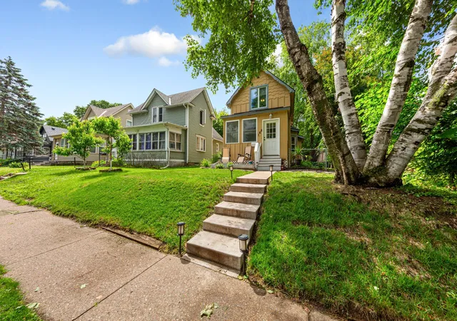 Homes for sale in West Saint Paul, MN | 168 Hurley St E, West Saint Paul, MN 55118 | MLS# 7058834
