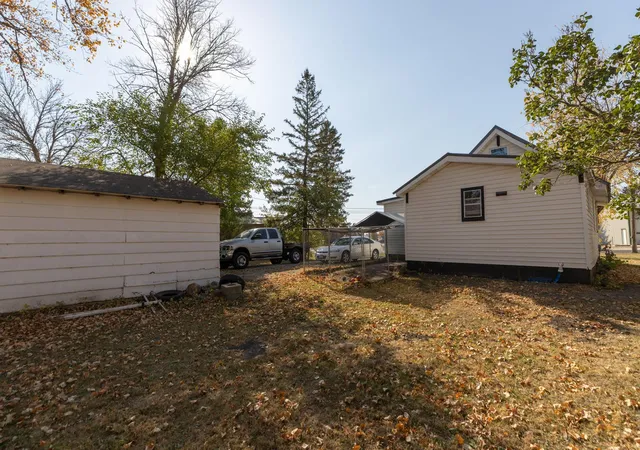 Homes for sale in Blooming Prairie, MN | 237 Mill Ave S, Blooming Prairie, MN 55917 | MLS# 7058861