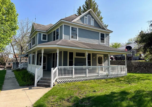 Homes for sale in Vergas, MN | 201 W Main St W, Vergas, MN 56587 | MLS# 7058872