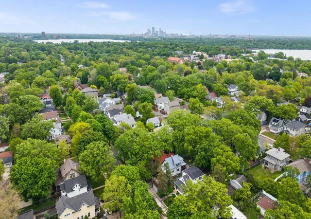 2nd image of 4501 York Ave S, Minneapolis, MN 55410 | MLS# 7058880