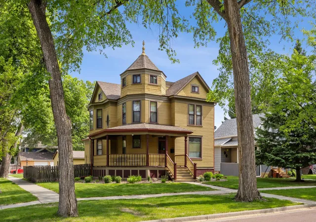 1st image of 1121 4th Ave S, Fargo, ND 58103 | MLS# 7058991