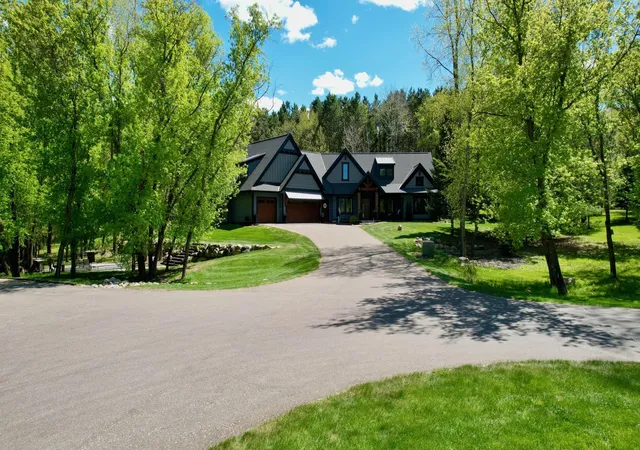 3rd image of 5211 Trading Post Trl S, Afton, MN 55001 | MLS# 7059113
