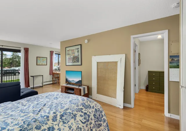 4th image of 4101 Parklawn Ave, Edina, MN 55435
