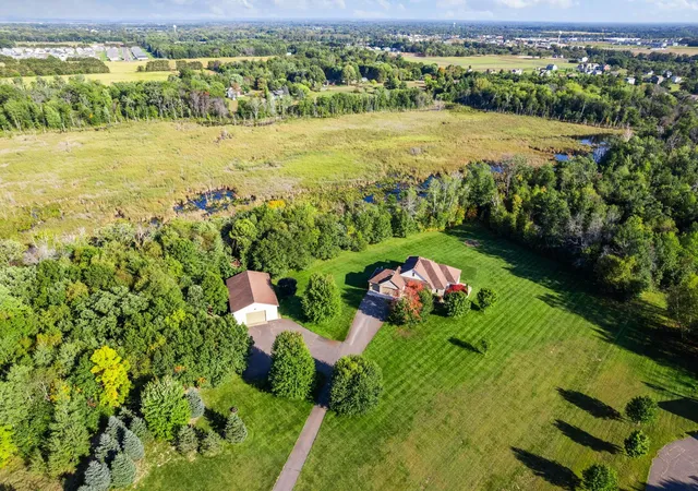 2nd image of 39541 Eastwood Ave, North Branch, MN 55056 | MLS# 7059340