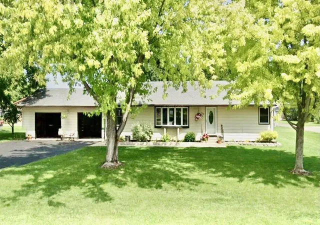 Homes for sale in Fergus Falls, MN | 122 W Fir Ave, Fergus Falls, MN 56537 | MLS# 7059363