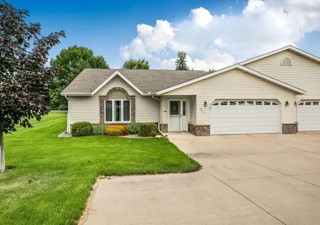 Homes for sale in Alexandria, MN | 483 Voyager Dr, Alexandria, MN 56308 | MLS# 7059372