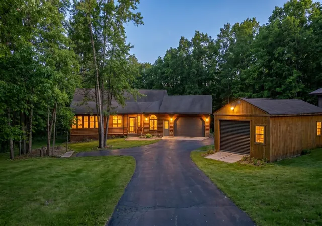 1st image of 10822 Steamboat Loop Nw, Walker, MN 56484 | MLS# 7059437