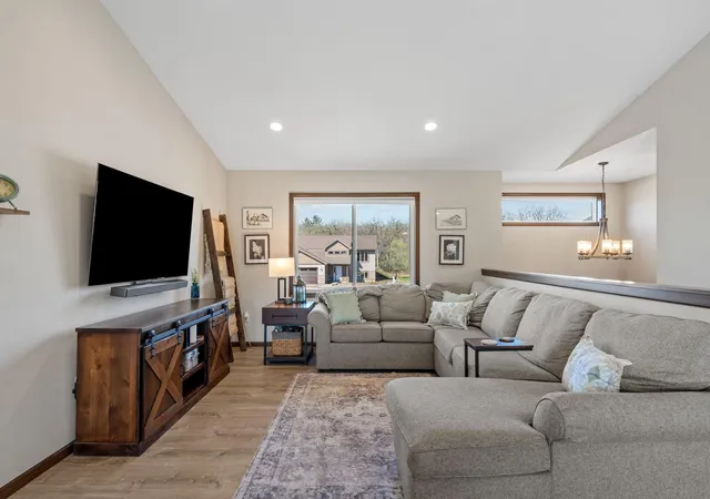 5th image of 375 29Th Ave Se, Saint Cloud, MN 56304 | MLS# 7059446