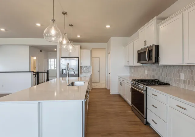3rd image of 2150 Pepin Dr, Hugo, MN 55038 | MLS# 7059482
