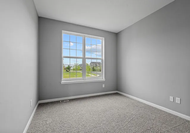 4th image of 11791 Upper 31St St N, Lake Elmo, MN 55042 | MLS# 7059513