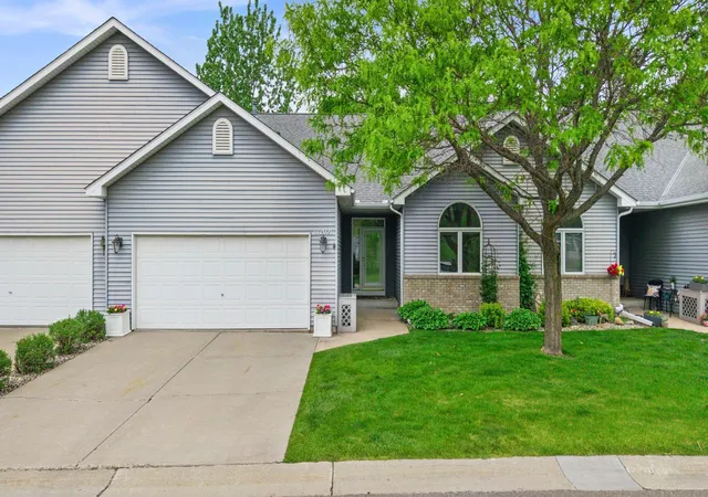 2nd image of 112021 Hidden Creek Pl, Chaska, MN 55318 | MLS# 7059594