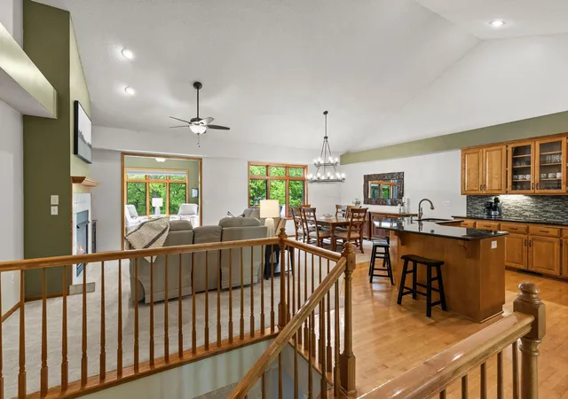 4th image of 112021 Hidden Creek Pl, Chaska, MN 55318 | MLS# 7059594