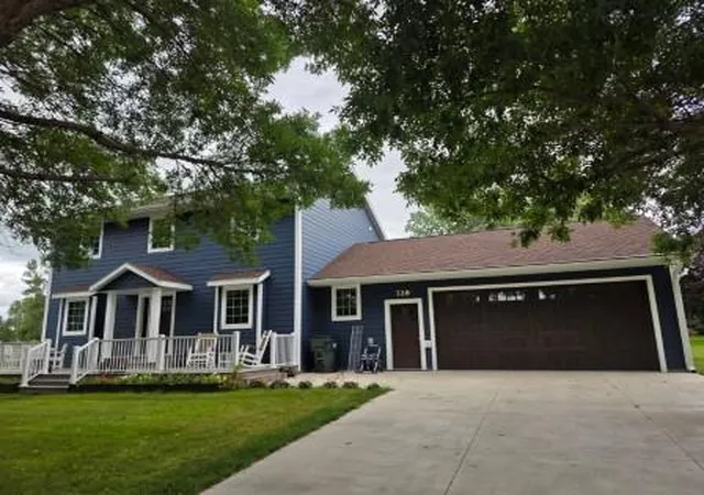 Homes for sale in Clara City, MN | 728 5th St Nw, Clara City, MN 56222 | MLS# 7059611