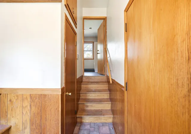 3rd image of 182 Faye St, Saint Paul, MN 55119 | MLS# 7059747