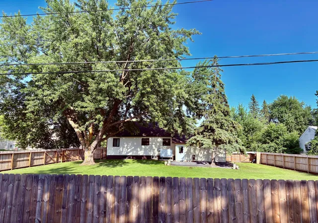 Photo 1 of Single family home for sale at 121 5th Avenue Nw, Baudette, MN 56623 | MLS# 7059764 | Listing updated on 2026-09-03