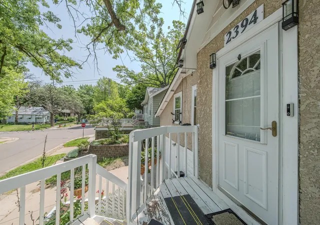 5th image of 2394 Valentine Ave, Saint Paul, MN 55108 | MLS# 7059811