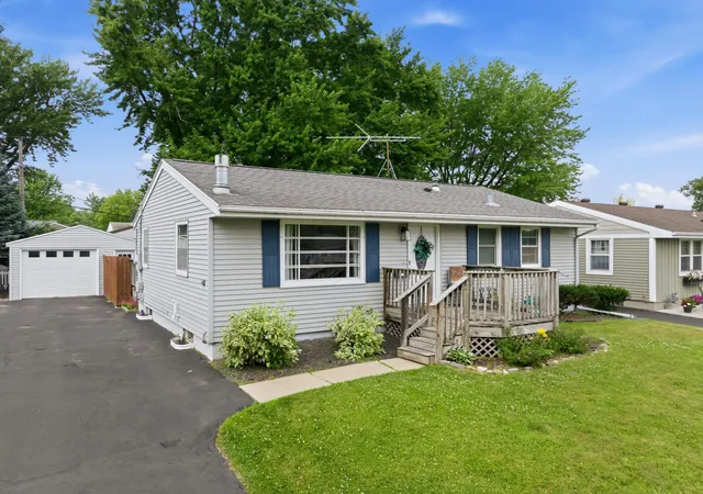 Homes for sale in Rochester, MN | 3517 6th Pl Nw, Rochester, MN 55901 | MLS# 7059859