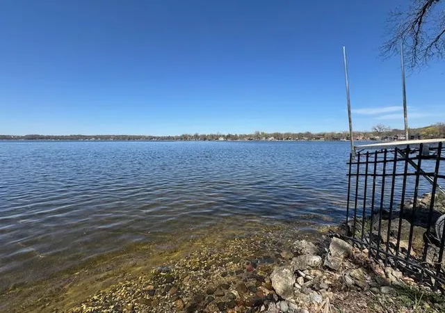 5th image of 17368 Sunset Trl Sw, Prior Lake, MN 55372 | MLS# 7059942