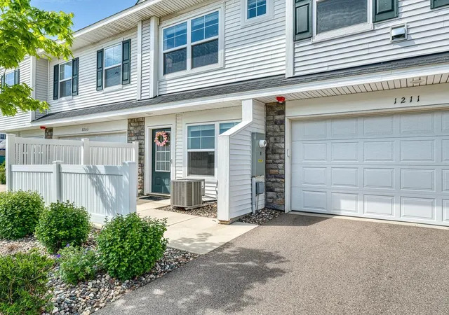 Photo 2 of Single family home for sale at 1211 Lower 143rd St E, Rosemount, MN 55068 | MLS# 7060028 | Listing updated on 2026-10-17