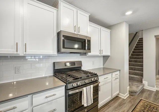 Photo 4 of Single family home for sale at 1211 Lower 143rd St E, Rosemount, MN 55068 | MLS# 7060028 | Listing updated on 2026-06-16