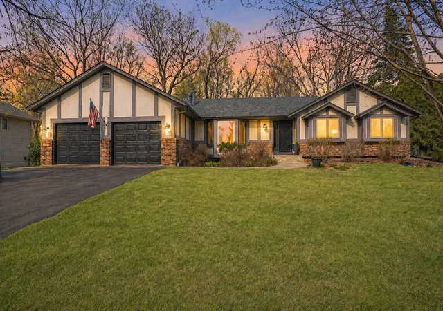 Photo 1 of Single family home for sale at 19044 Xavier St Nw, Elk River, MN 55330 | MLS# 7060119 | Listing updated on 2026-08-21