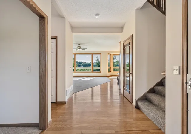 5th image of 14401 Enclave Ct Nw, Prior Lake, MN 55372 | MLS# 7060133