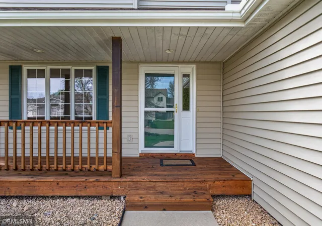 Homes for sale in Saint Bonifacius, MN | 8549 Woodland Curv, Saint Bonifacius, MN 55375 | MLS# 7060156