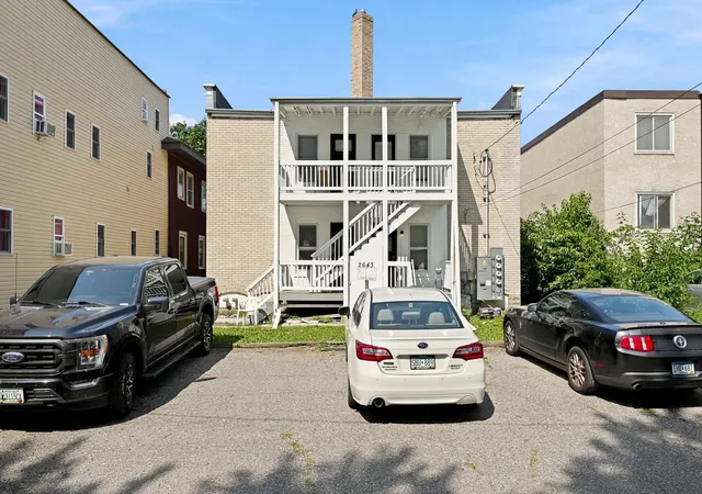 Listing Photo 5 - Condo for sale in building located at 2641 Lyndale Ave S, Minneapolis, MN 55408