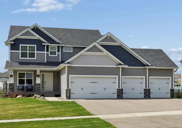 1st image of 19949 Hamburg Ave, Lakeville, MN 55044 | MLS# 7060369