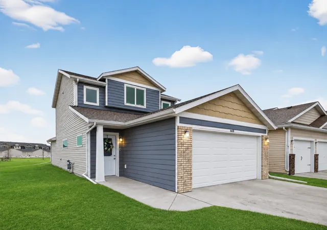 Photo 1 of Single family home for sale at 6661 21st Street S, Fargo, ND 58104 | MLS# 7060486 | Listing updated on 2026-09-18
