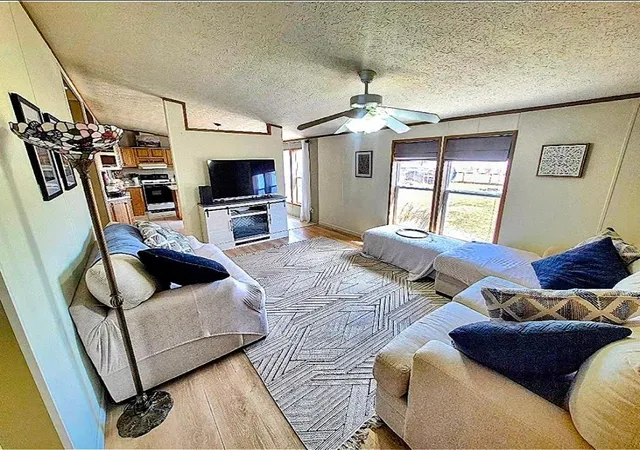 2nd image of 116 3rd St S, Gaylord, MN 55334 | MLS# 7060618