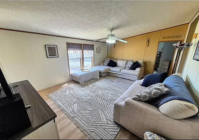 3rd image of 116 3Rd St S, Gaylord, MN 55334 | MLS# 7060618