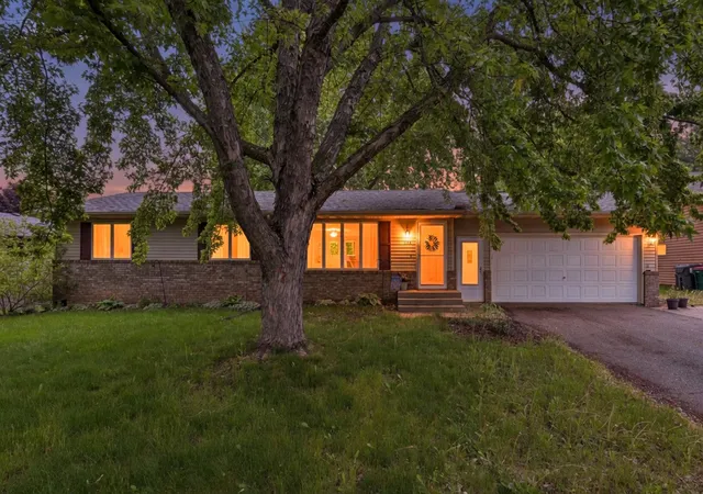 28th image of 730 Apollo Rd, River Falls, WI 54022 | MLS# 7060741