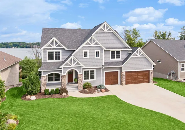 Photo 4 of Single family home for sale at 2444 Woods Dr, Victoria, MN 55386 | MLS# 7060835 | Listing updated on 2026-08-26