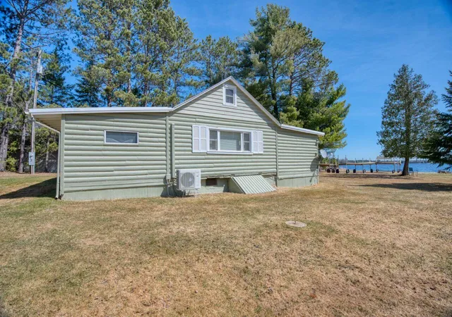 2nd image of 13060 Wall St, Side Lake, MN 55781 | MLS# 7060863