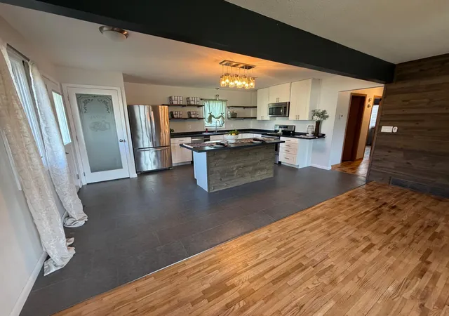 Photo 4 of Single family home for sale at 601 Main St S, Karlstad, MN 56732 | MLS# 7060918 | Listing updated on 2026-09-23