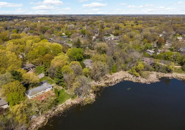 Photo 3 of Single family home for sale at 2120 Queensland Ln N, Plymouth, MN 55447 | MLS# 7060920 | Listing updated on 2026-09-19