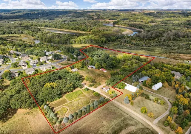 1st image of 344 Ne 1st St, Belle Plaine, MN 56011 | MLS# 7060946