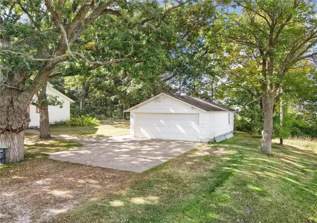 4th image of 344 Ne 1St St, Belle Plaine, MN 56011 | MLS# 7060946
