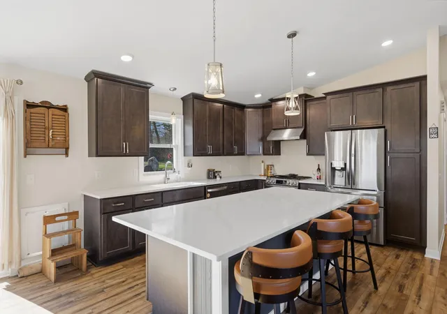 2nd image of 33366 Sibley Heights Ln, Le Sueur, MN 56058 | MLS# 7060971