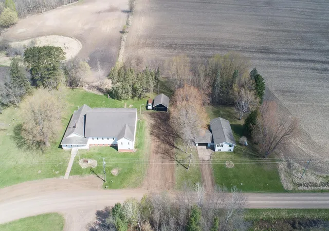 1st image of 785 401st Ave Nw, Stanchfield, MN 55080 | MLS# 7060990
